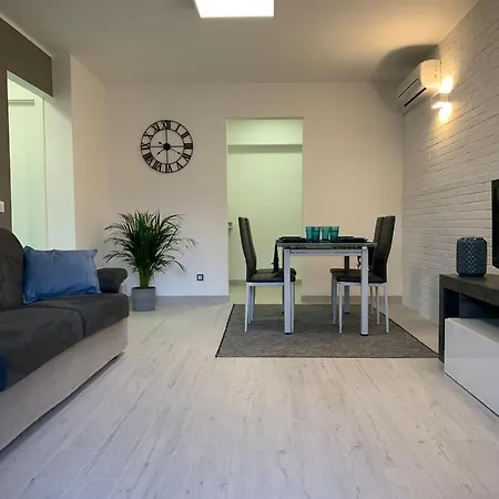 Lignano Riviera Appena Ristrutturato Apartment